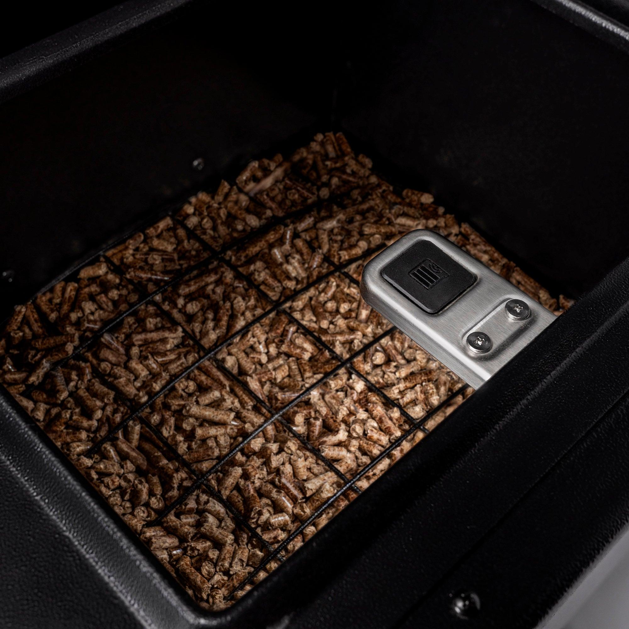 Traeger Ironwood XL Wood Pellet BBQ Smoker Grill